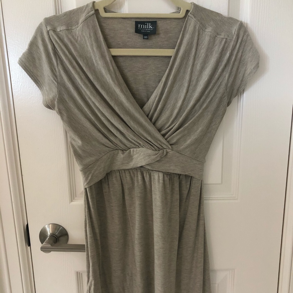 Milk nursing wear oatmeal top